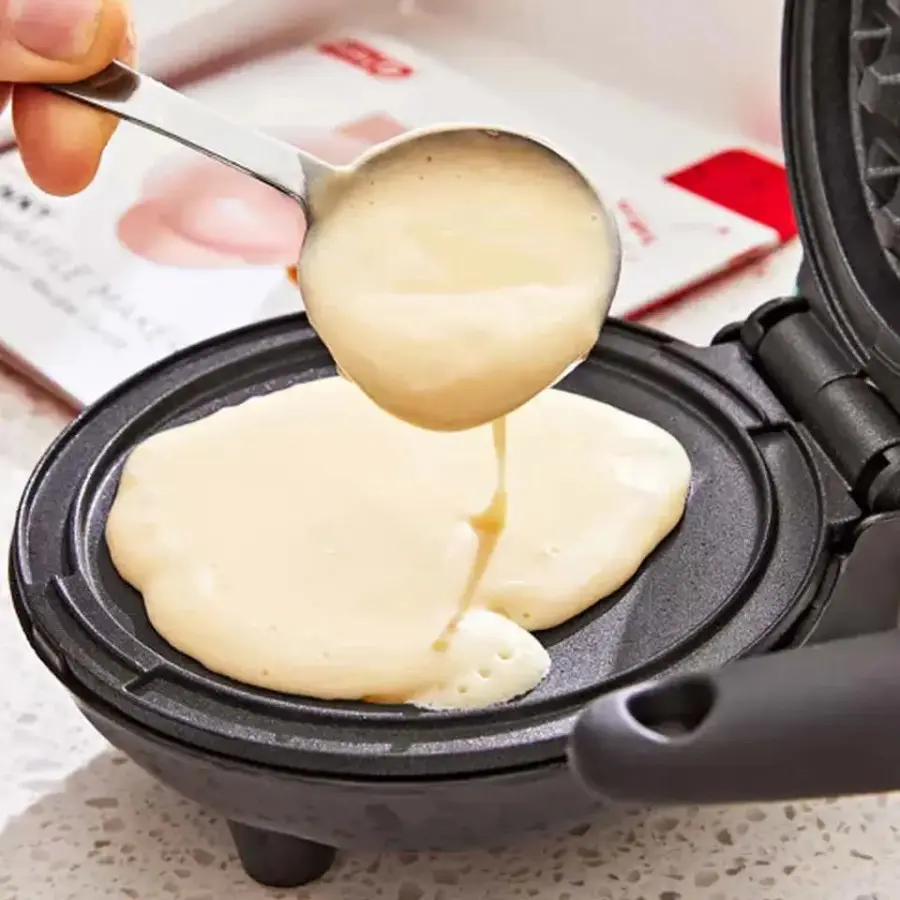 WAFFLE MAKER MACHINE_3.webp