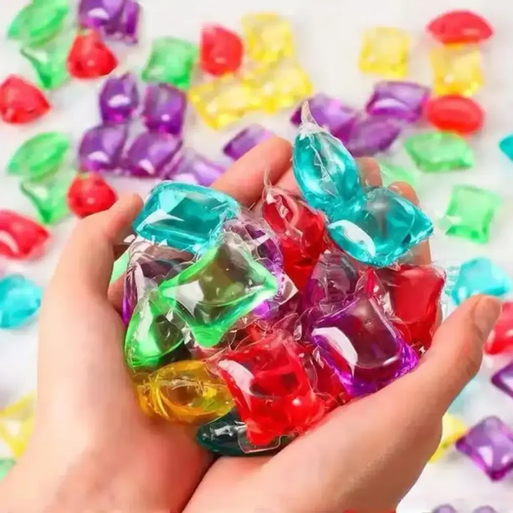  Laundry detergent pods 